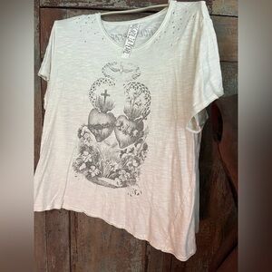 Magnolia Pearl Two Hearts Beat as One Tee Shirt